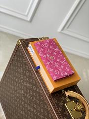 LV Sarah Wallet Monogram Denim Fuchsia M28280 - 19x10.5x2.5cm - 4