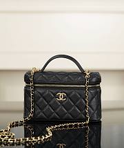 Chanel Vanity with Chain Grained Caviar & Gold-Tone Metal Black 26006 - 19.5x17x5cm - 1