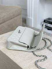 Chanel Classic 11.12 Handbag Caviar & Gold-Tone Metal Light Gray - 15.5x25.5x6.5cm - 6