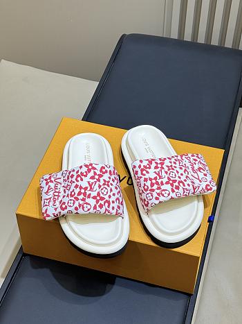 LV Pool Pillow Flat Comfort Mule Monogram Flowers Canvas Pink 1AJN96 