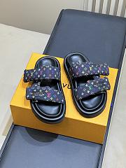 LVxTM Pool Pillow Comfort Mule Multicolored/Black 1AJLGU - 1