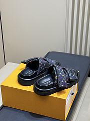 LVxTM Pool Pillow Comfort Mule Multicolored/Black 1AJLGU - 2