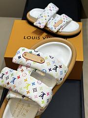 LVxTM Pool Pillow Comfort Mule Multicolored/White 1AJNEW - 2