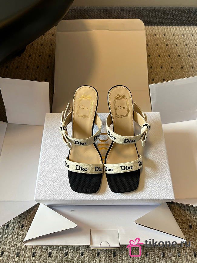 Dior Heeled Sandal with J'Adior Straps Black Embroidered Cotton 10cm - 1