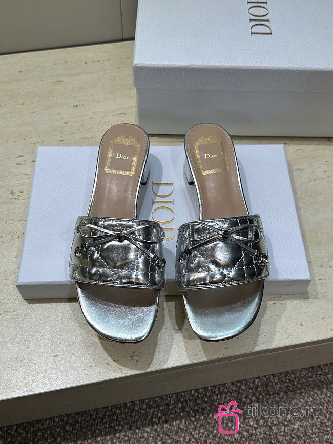 Dior Or Dior Cannage Heeled Slide Silver-Tone Laminated Lambskin with Quilted Cannage Motif 3.5cm - 1