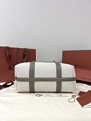 Loro Piana Ghiera Shopper Small Cotton Linen Natural Almond Tree (B5UW) - 28x19x12cm - 2