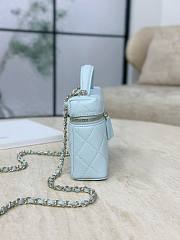 Chanel Vanity with Chain Grained Caviar & Gold-Tone Metal Light Blue - 19.5x17x5cm - 6