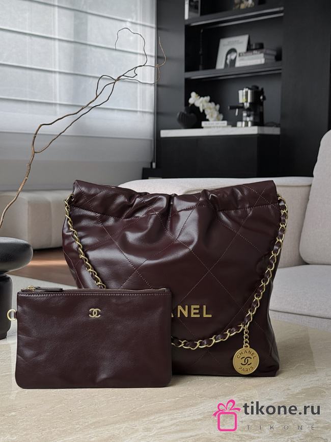 Chanel 22 Small Handbag Shiny Calfskin & Gold-Tone Metal Chocolate - 37x35x7cm - 1