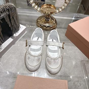 Miumiu Gymnasium Leather Ballerinas with Strap and Buckle White