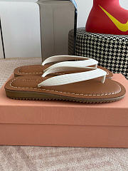 Miumiu Thong Sandals White 5Y638E - 5