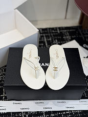 Chanel Thongs Lamskin White - 1