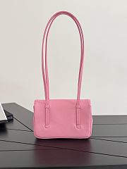 Chanel Clutch with Leather Strap Grained Shiny Calfskin & Gold-Tone Metal Pink - 17x11.5x5cm - 6