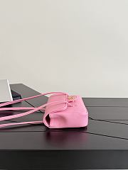 Chanel Clutch with Leather Strap Grained Shiny Calfskin & Gold-Tone Metal Pink - 17x11.5x5cm - 3