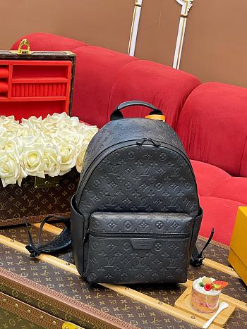 LV Discovery Backpack PM Monogram Shadow Leather Black M46553 - 29x38x20cm