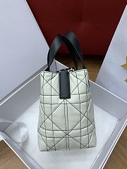 Small Dior Toujours Vertical Tote Bag White Macrocannage Calfskin with Contrasting Black Topstitching - 18x16x12cm - 3