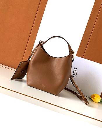 Celine Small Hobo In Supple Smooth Calfskin Brown - 31x18x6cm