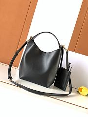 Celine Small Hobo In Supple Smooth Calfskin Black - 31x18x6cm - 4