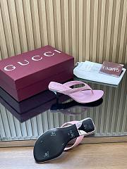 Gucci Vittoria Thong In Light Pink Leather 55mm - 6