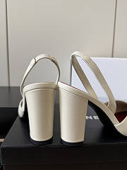 Chanel Slingbacks Lambskin & Crackled Laminated Calfskin White & Gold 90mm - 5