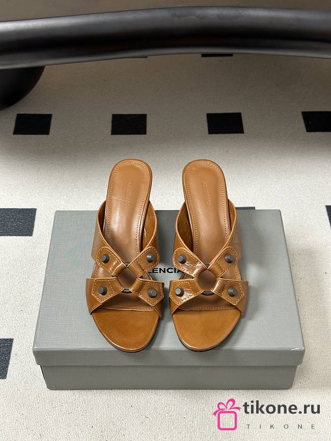 Balenciaga City Sandal in Brown Arena Lambskin 70mm - 1