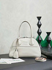 Miumiu Small Vivant Nappa Leather Bag White 5BB200 - 28x17x9.5cm - 1