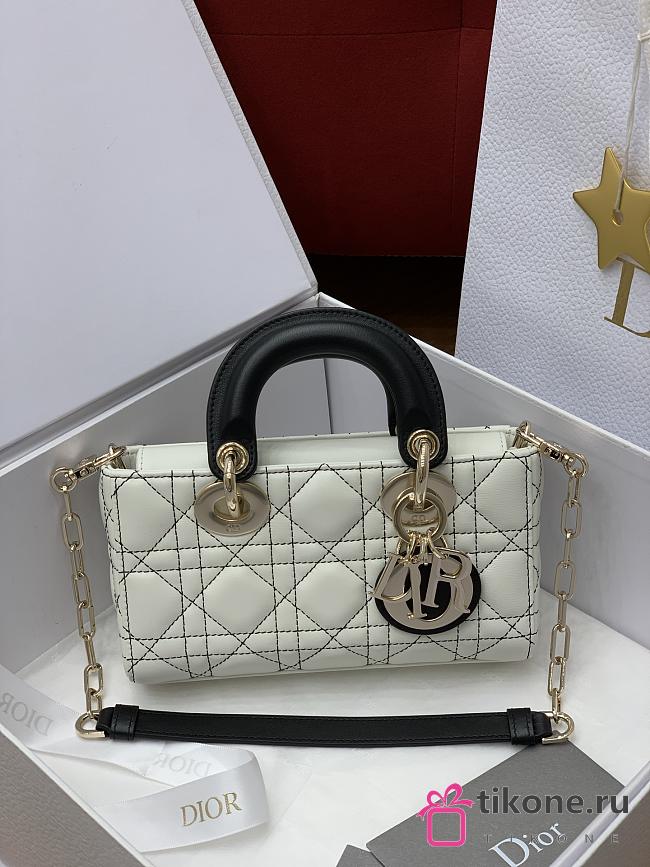 Dior Mini Lady D-Joy Bag White Macrocannage Calfskin with Contrasting Black Topstitching - 19x10.5x5.5cm - 1
