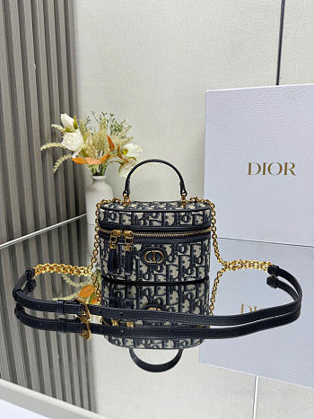 30 Montaigne Mini Vanity Case Blue Dior Oblique Jacquard - 16.5x10x8.5cm