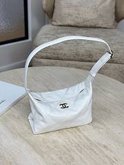 Chanel Hobo Handbag Shiny Lambskin & Gold-Tone Metal White - 23x13x8cm - 4