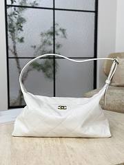 Chanel Maxi Hobo Bag Shiny Lambskin & Gold-Tone Metal White - 36.5x21x9.5cm - 5