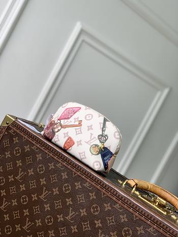 LV Pochette Cosmetique PM Monogram Dune M28956 - 19x12×6cm
