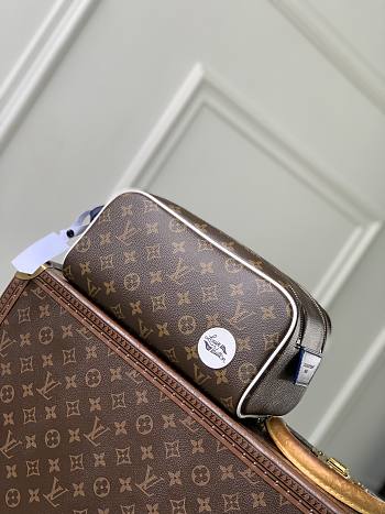 LV Mini Dopp Kit Monogram Canvas M28371 - 28x15x16.5cm