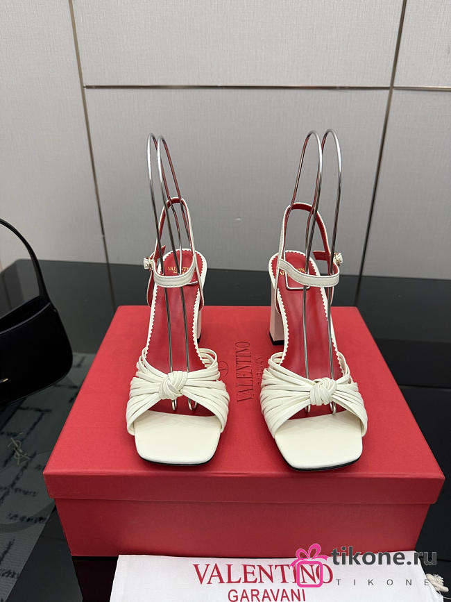 Valentino Annet Kidskin Sandal Ivory 90mm - 1