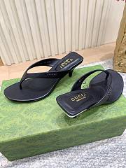 Gucci Vittoria Thong In Black Leather 55mm - 4