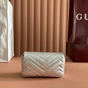 Gucci GG Marmont Mini Shoulder Bag In Metalic Silver Leather ‎- 16.5x9.5x4.5cm - 2