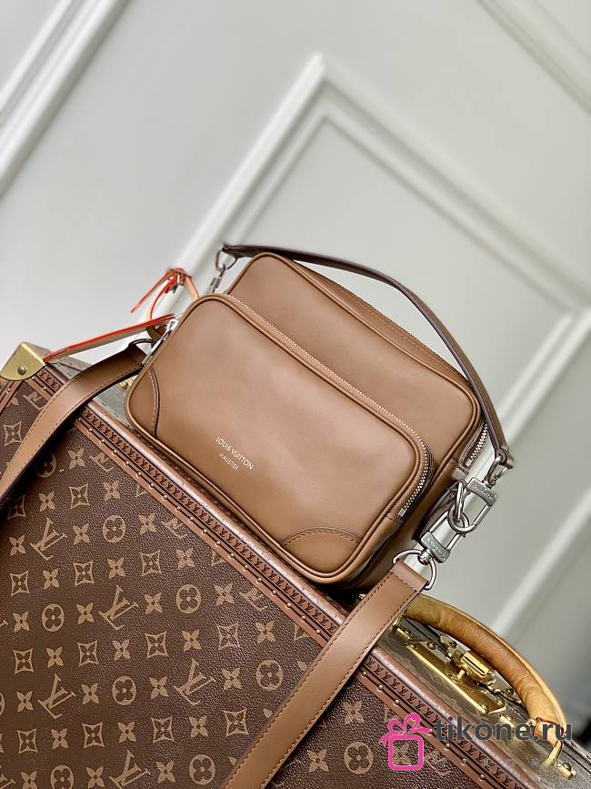 LV Nil XL Calfskin Leather Caramel M27999 - 37x26x19cm - 1