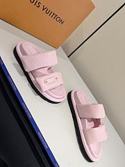 LV Pool Pillow Comfort Mule Pink 1AJN59 - 3