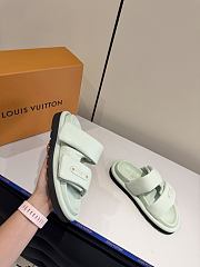 LV Pool Pillow Comfort Mule Green 1AJKZG - 5