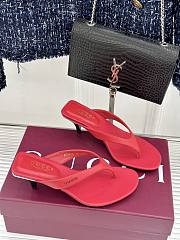 Gucci Vittoria Thong In Red Leather 55mm - 1
