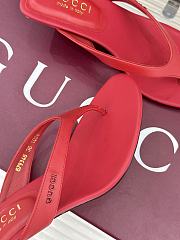 Gucci Vittoria Thong In Red Leather 55mm - 4
