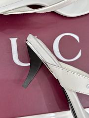Gucci Vittoria Thong In White Leather 55mm - 2