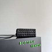 Bottega Veneta Mini Andiamo in Black - 20x15x9cm - 3
