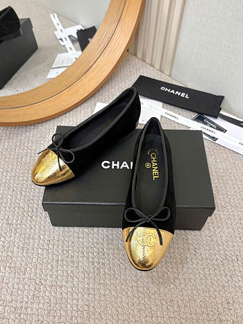 Chanel Ballet Flats Velvet & Crackled Laminated Calfskin Black & Gold
