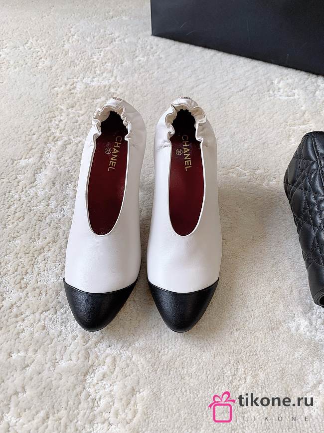 Chanel Pumps Lambskin White & Black 85mm G47191 - 1