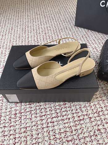 Chanel Slingbacks Suede Goatskin & Grosgrain Beige & Black 20mm