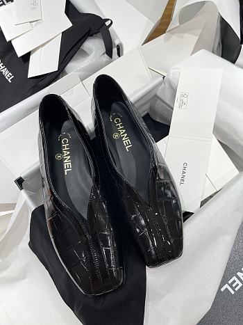 Chanel Ballet Flats Crocodile Embossed Calfskin & Patent Calfskin Black G47182
