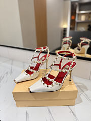 VLTN Rockstud Kidskin Pumps White 100mm - 6