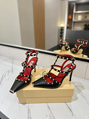 VLTN Rockstud Kidskin Pumps Black 100mm - 4
