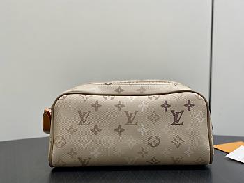LV Dopp Kit Toiletry Bag Monogram Surplus Canvas Sand Beige M29161 - 28x15x16.5cm
