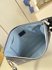 LV Pochette To-Go Bag Monogram Shadow Calfskin Leather Navy Blue M28913 - 30x21.5x1cm - 2