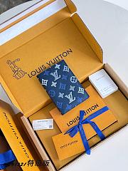 LV Passport Cover Monogram Shadow Navy Blue M29132 - 14x2.5x10cm - 4